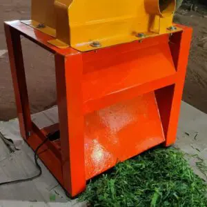 MESIN PENCACAH RATA PANDAN MINI DAYA 200 WATT UNTUK HASIL CUKUP CEPAT DAN EFISIEN